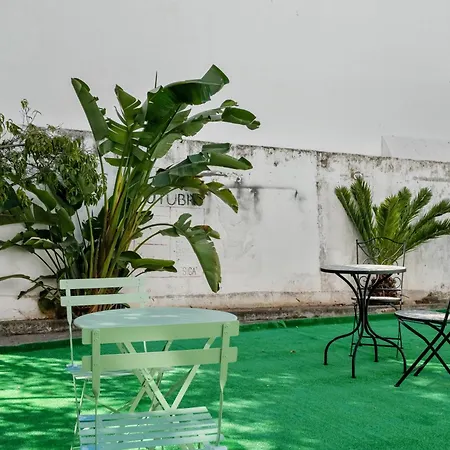 Plaza Hostel&rooms *