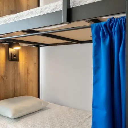 Plaza Hostel&rooms Ostello *